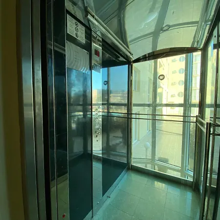 Vechna R 7 Sunny Apartment